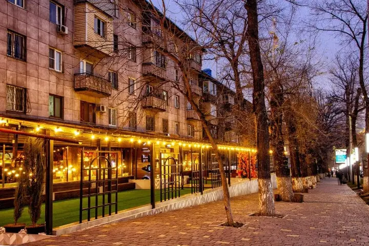 Алматы: 424 Apartamenty v Zolotom kvadrate v tsentre Otlichno podhodjat dlja komandirovannyh i turistov