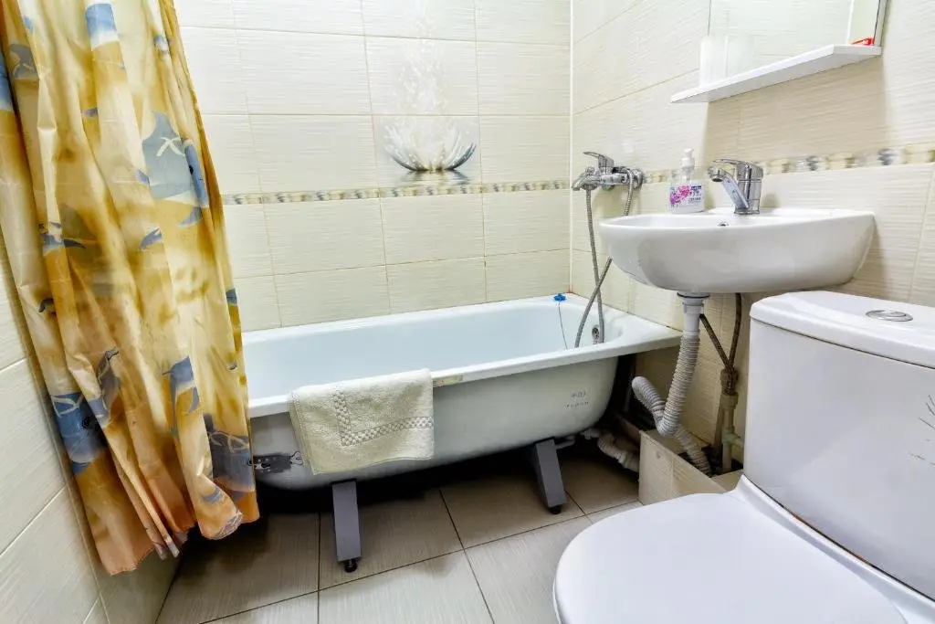 Алматы: 424 Apartamenty v Zolotom kvadrate v tsentre Otlichno podhodjat dlja komandirovannyh i turistov