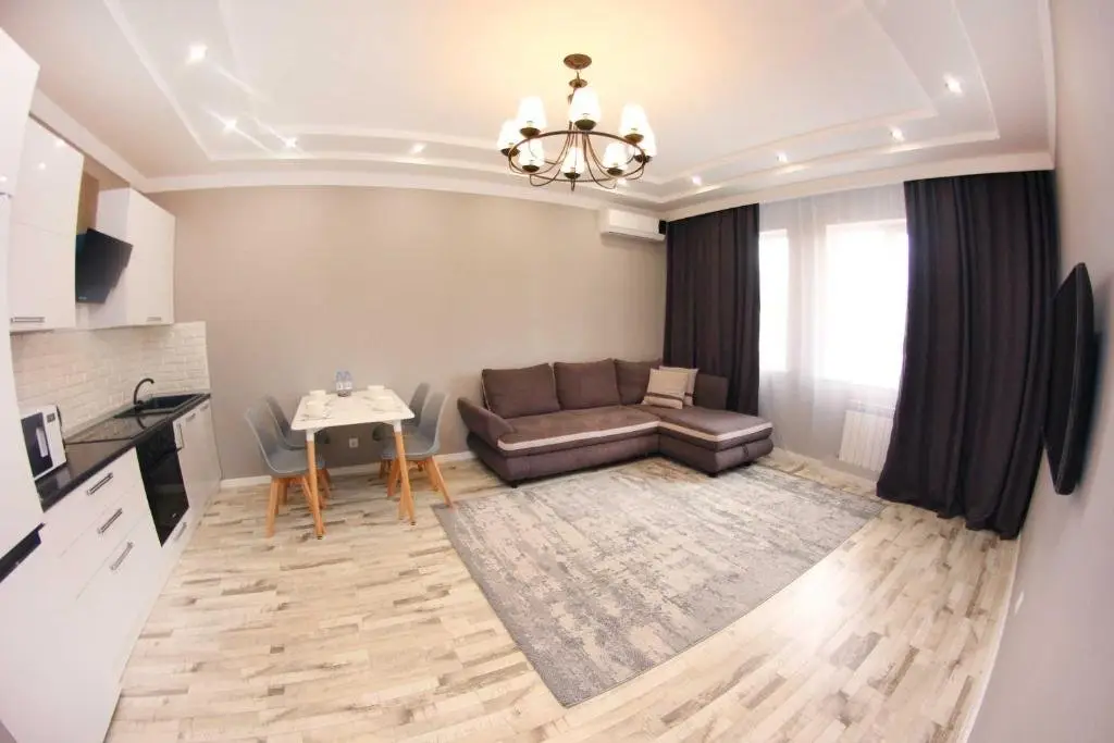 Алматы: Ujutnye apartamenty na Navoi 208/6
