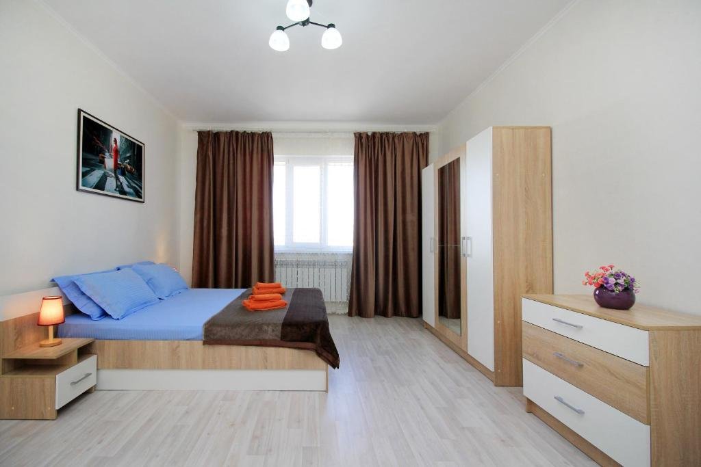 Алматы: ZhK Raduzhnyj bereg apartamenty bliz aeroporta RB343