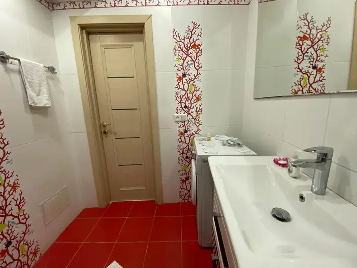 Алматы: 3-h komnatnye apartamenty v tsentre