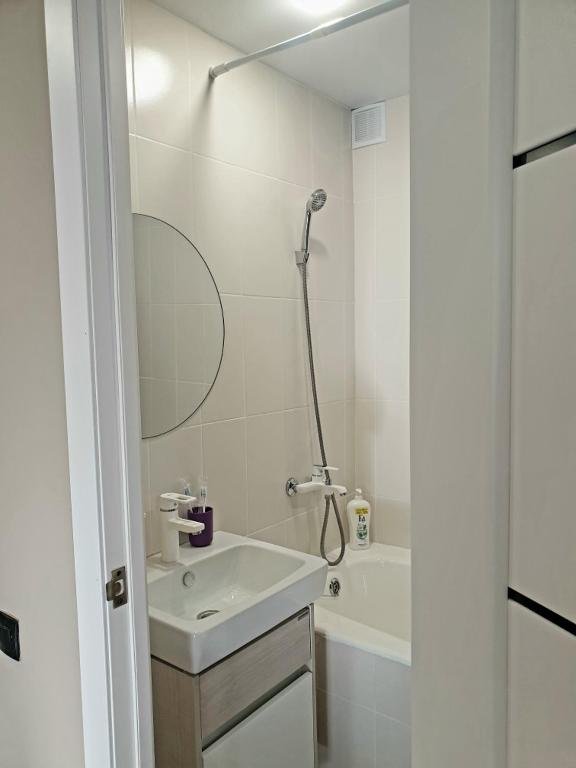 Усть-Каменогорск: Apartamenty na Strelke