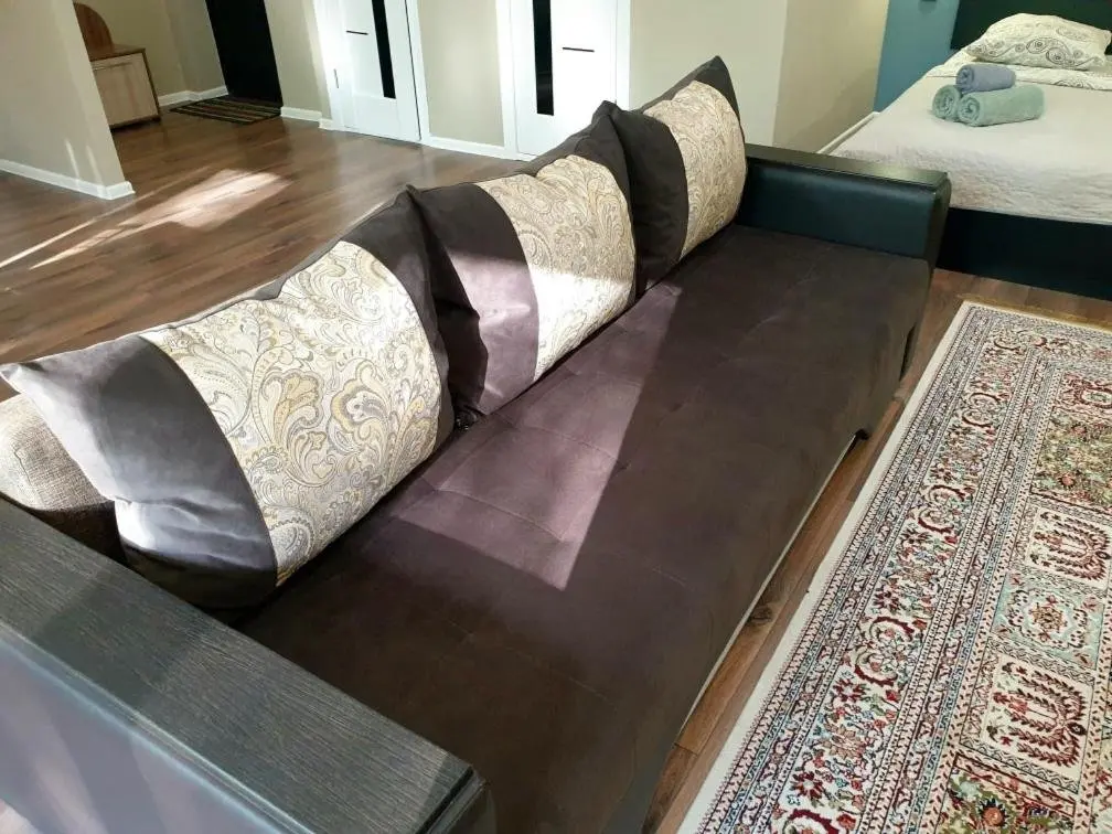 Усть-Каменогорск: Apartamenty na Strelke