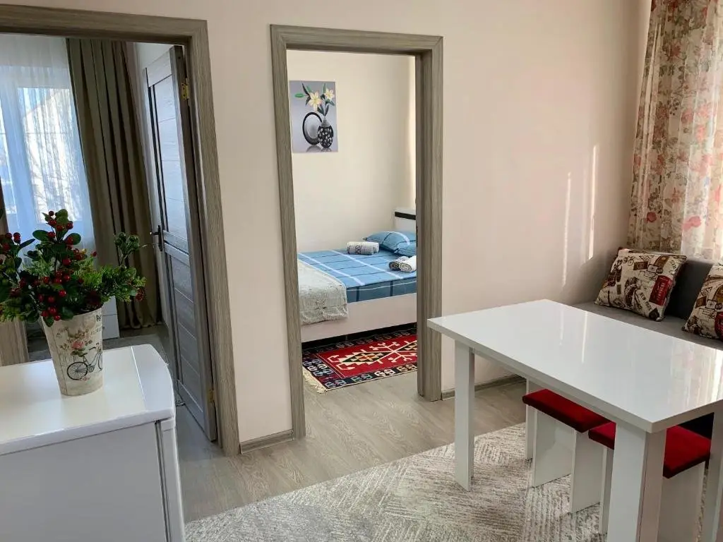 Алматы: Apart Otel' Arnur