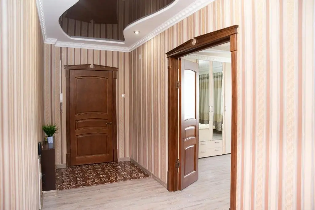 Уральск: Apartment in 5 Mikrorayon