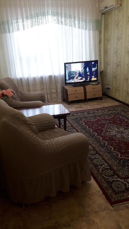 Актау: 12-3