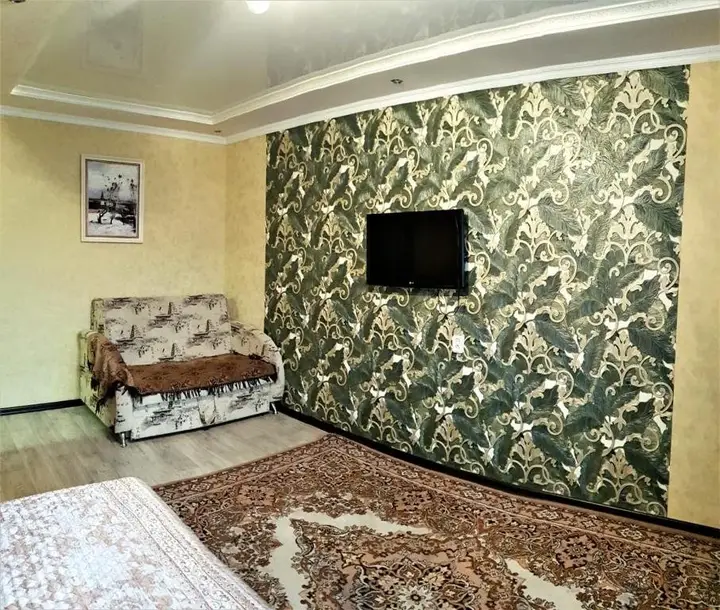 Уральск: Apartment on Muhita 97