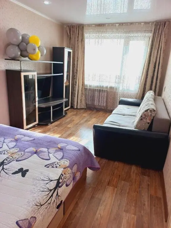 Петропавловск: Apartment in Downtown Jambyla 150