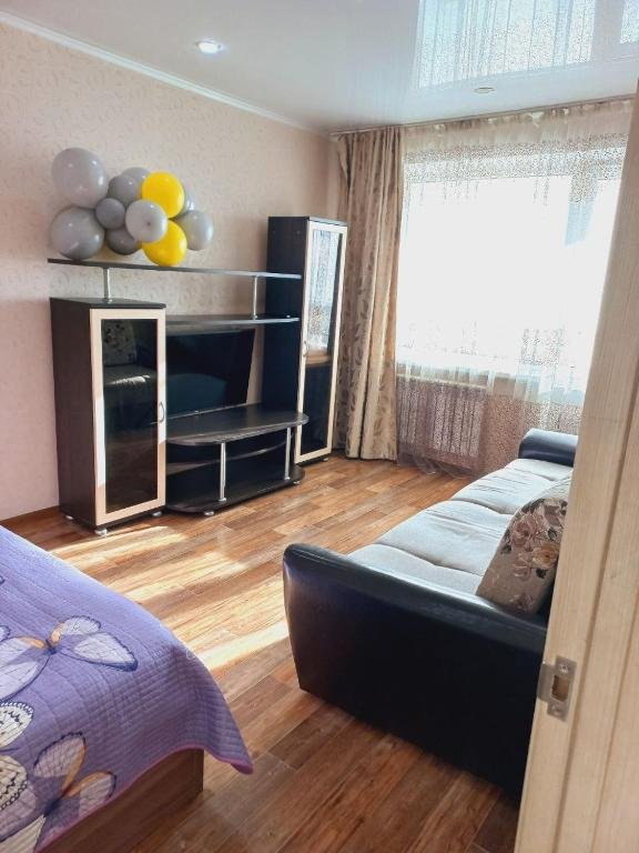 Петропавловск: Apartment in Downtown Jambyla 150