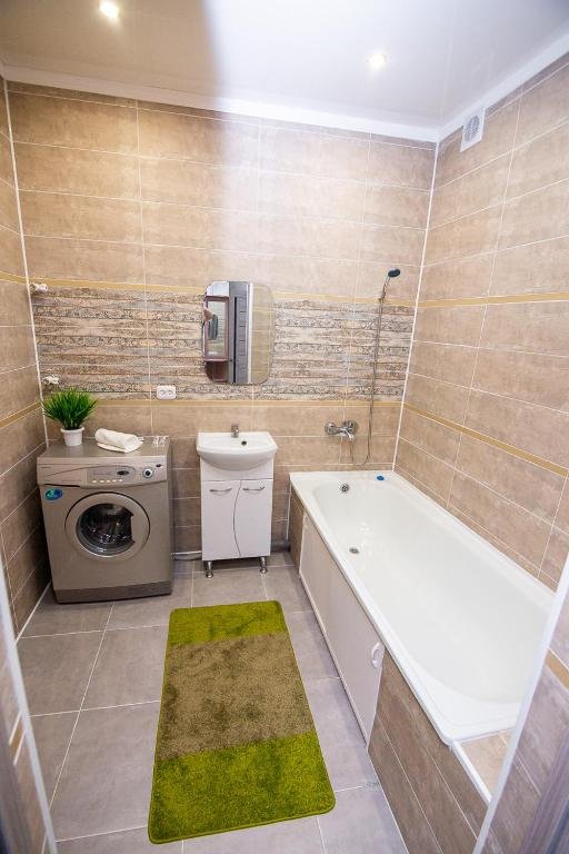 Уральск: Apartment on Syryma Datuly 32