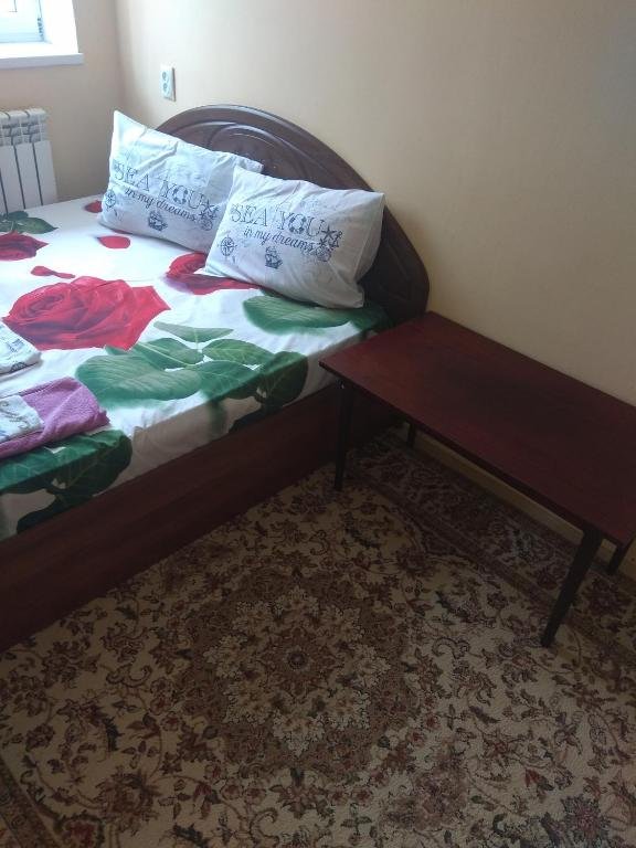 Актау: Apartment in 3 b mikroraion