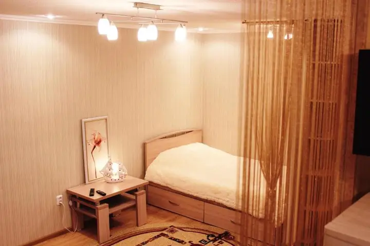 Караганда: Apartment on Krivoguza street