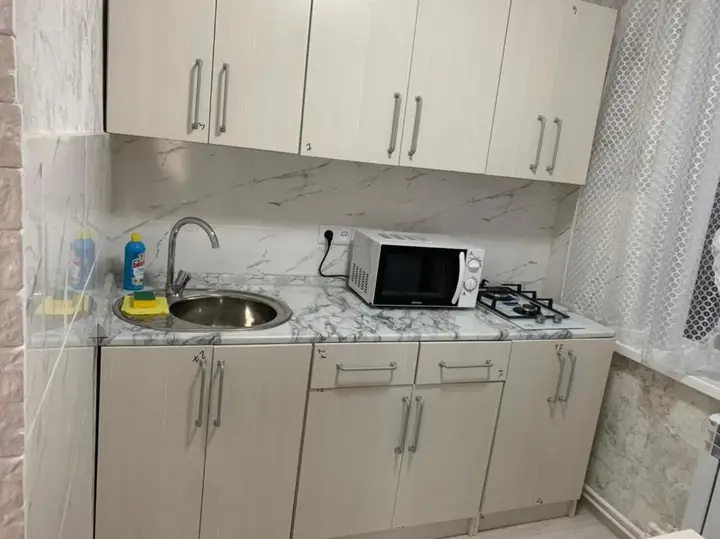 Караганда: Apartment on Erzhanov 43
