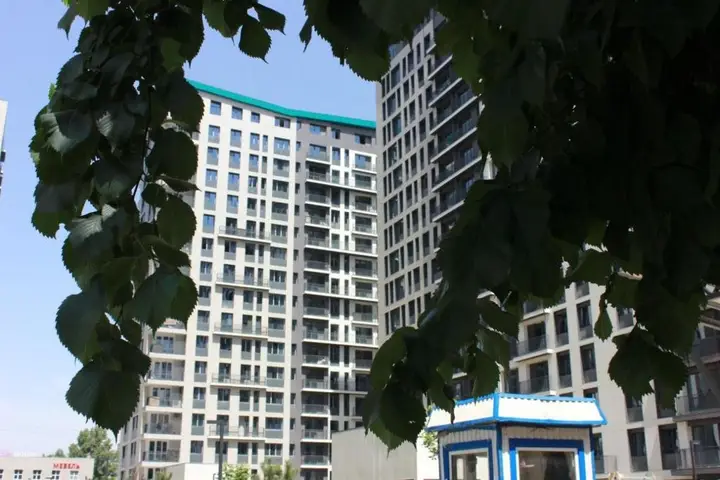 Алматы: Apartments in the Terra residential complex 15