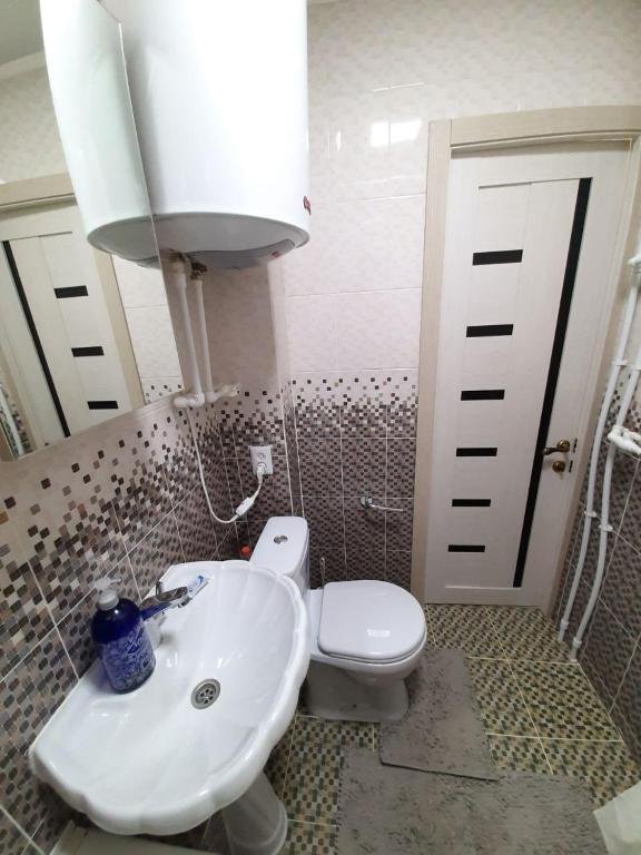Караганда: Apartment on Lobody, 41
