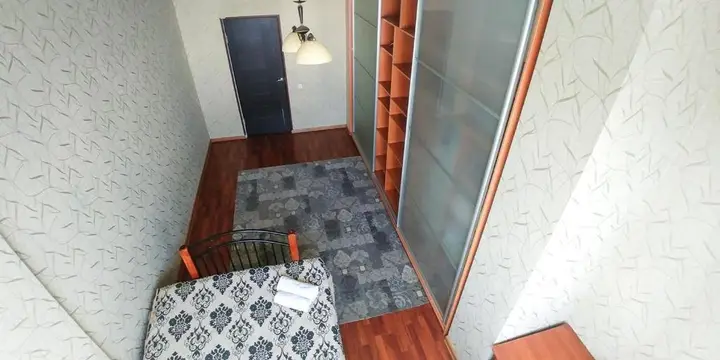 Актау: Apartment on 15 mikrorayon 56