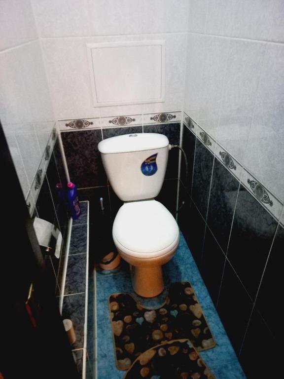 Петропавловск: Apartment in Downtown Buketova 9