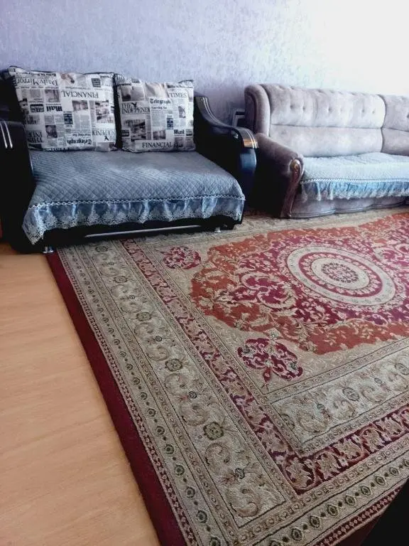 Петропавловск: Apartment in Downtown Buketova 9