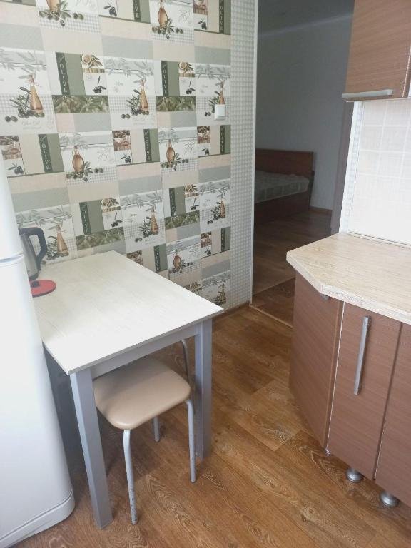 Петропавловск: Apartment in center, International 32
