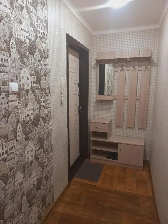 Петропавловск: Apartment in center, International 32