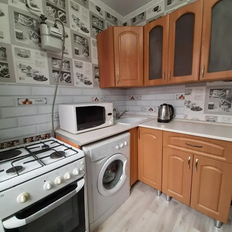 Караганда: Apartment on Abdirova 43
