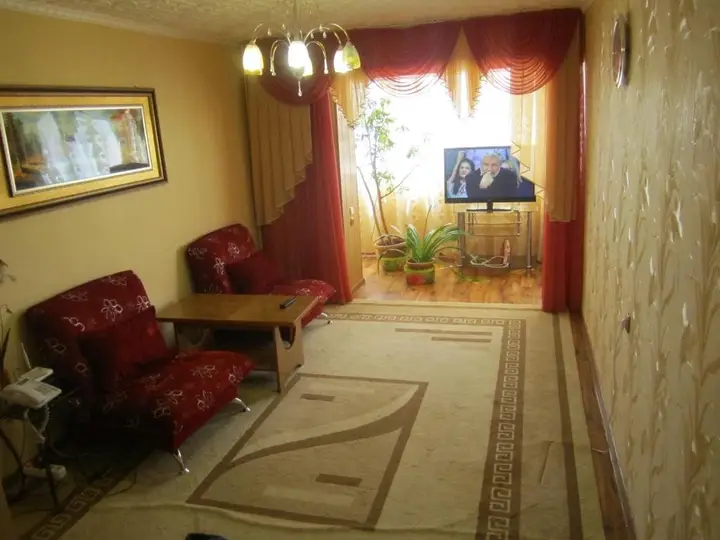 Актау: Apartment on 4 Mkr 47