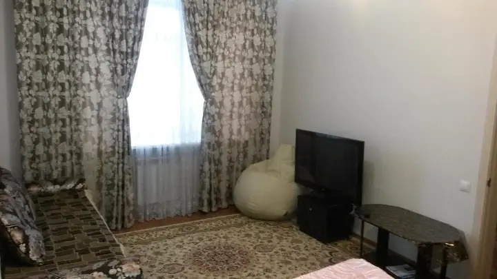 Караганда: Apartment on Buqar-Jyrau 36