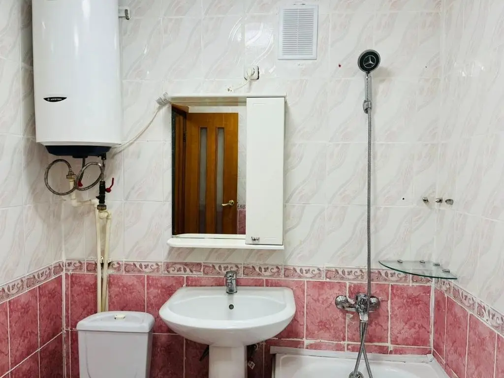 Караганда: Apartament Pichugina 253 2