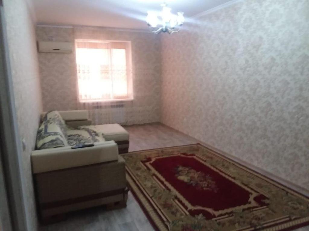 Актау: Apartment in 3-iy Mikrorayon 15