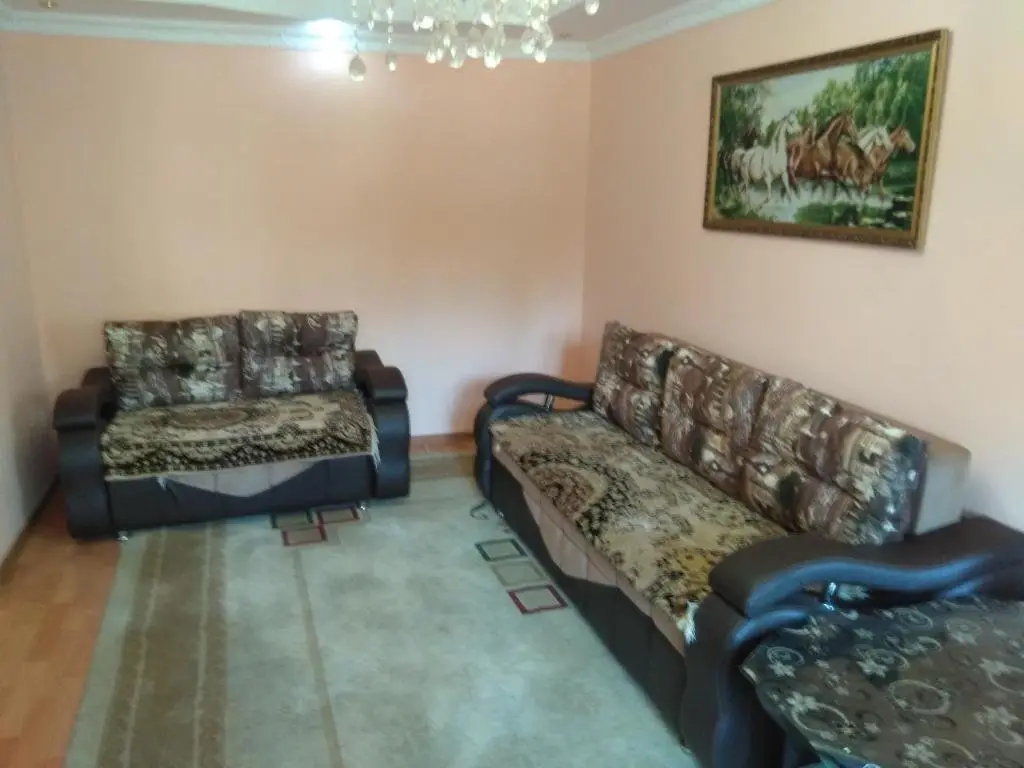 Караганда: Apartment on Abdirova 14