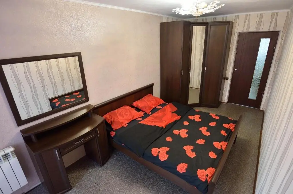 Караганда: Apartment on Alihanova,35