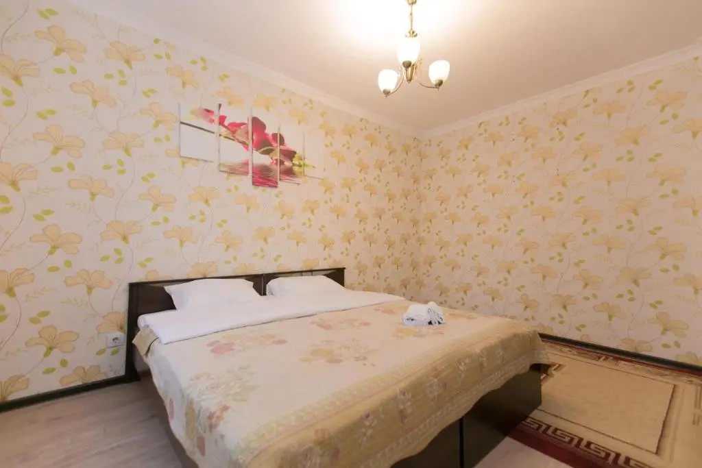Астана: Cozy apartment on Sarayshyq street 5E