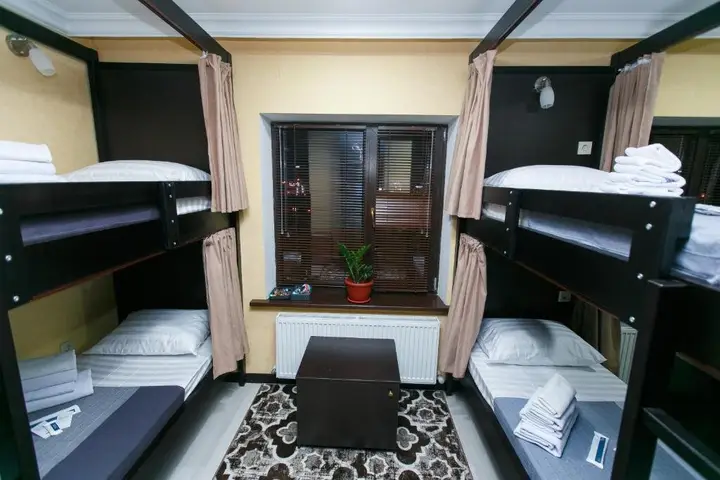 Атырау: Hostel Cash