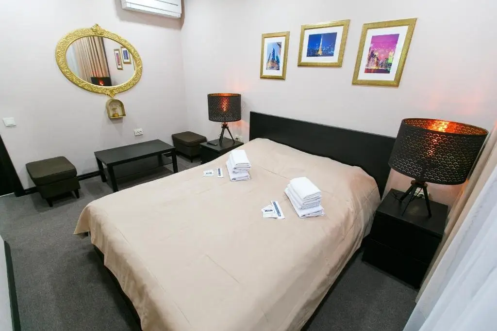 Атырау: Hostel Cash
