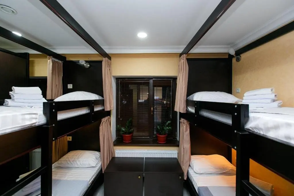 Атырау: Hostel Cash