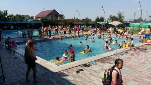 Алматы: Hotel on Zhibek Zholy 38