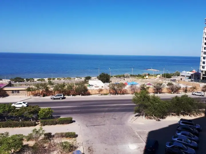 Актау: Seaside