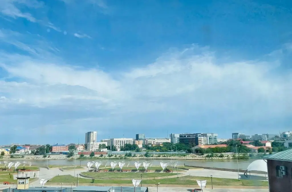 Атырау: Apartamenty v tsentre Atyrau, River Park