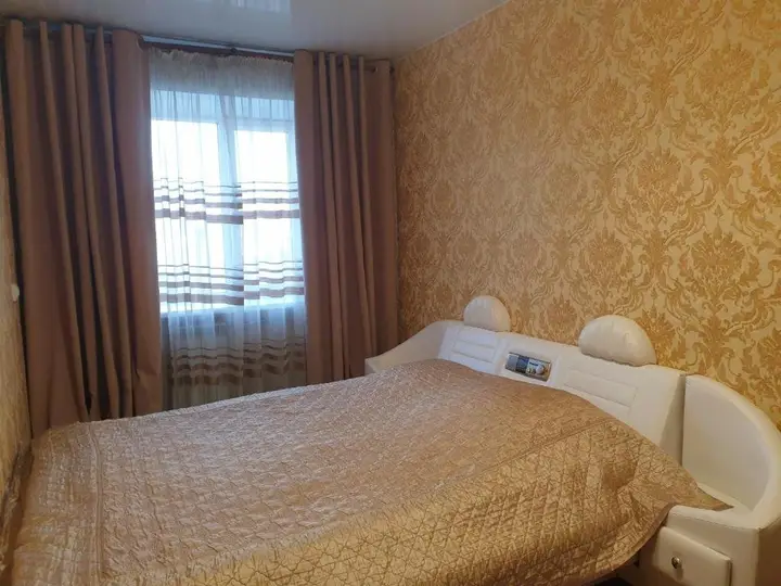 Усть-Каменогорск: 2h komn. apartamenty v tsentre