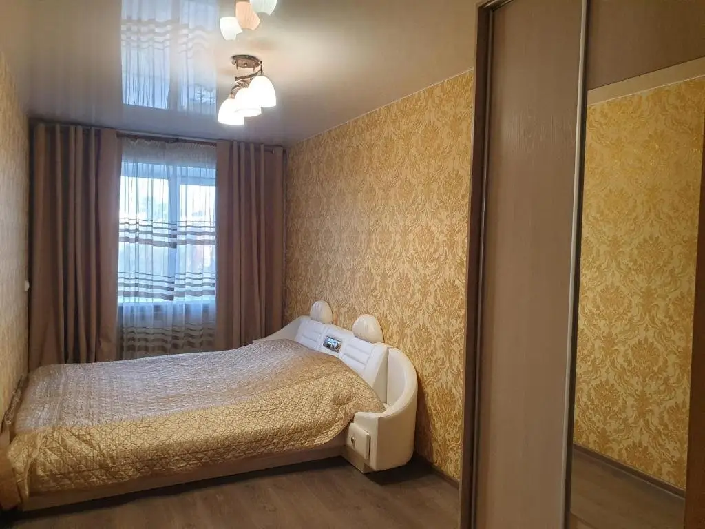 Усть-Каменогорск: 2h komn. apartamenty v tsentre