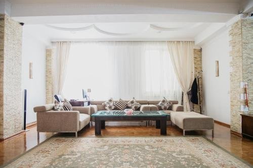 Шымкент: Darkol Hotel