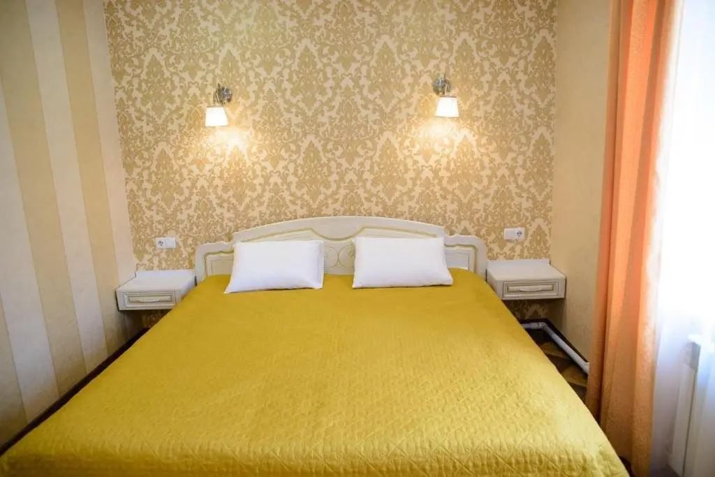 Петропавловск: Hotel Hizhina
