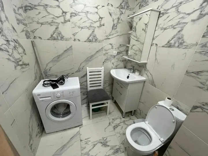 Алматы: Baikonyr Apartments, 2 rooms in the heart of Almaty
