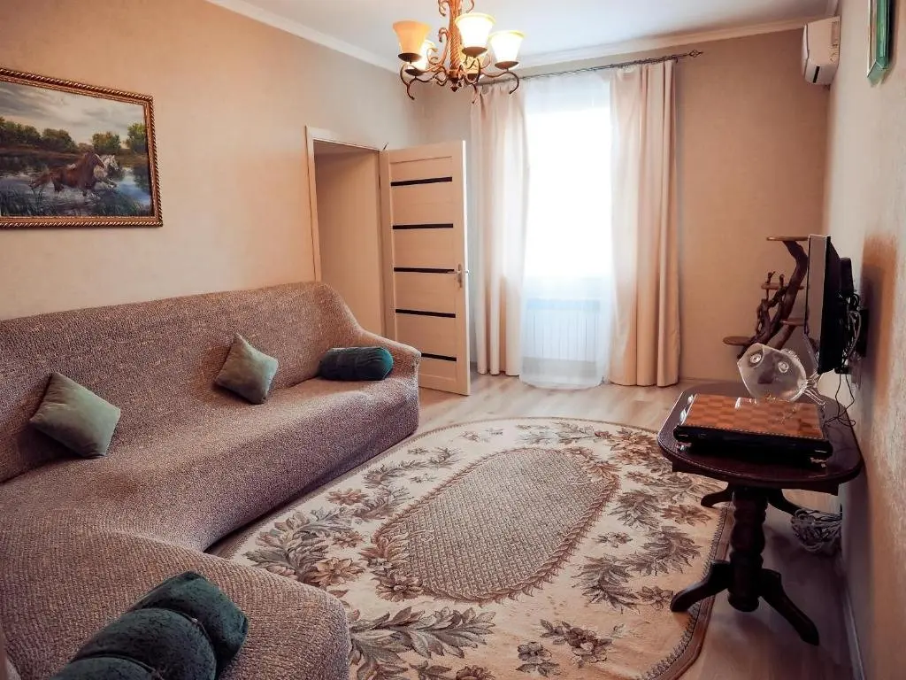 Уральск: Guest House Shato