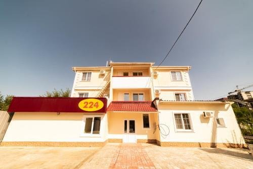 Алматы: Guest House 2 Stars Almaty