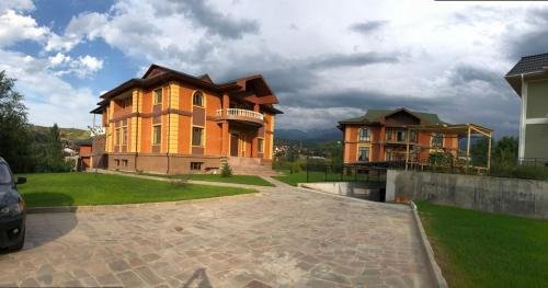Алматы: Elite Club House