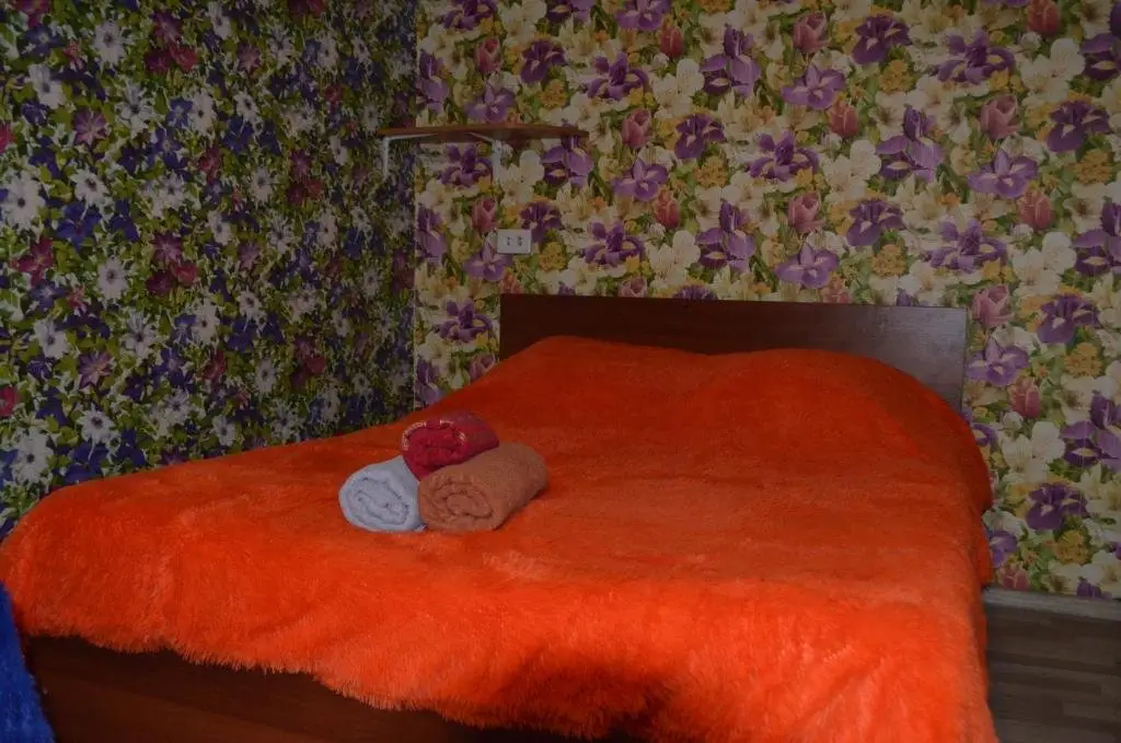 Караганда: Ermekova 29''3 near railway station