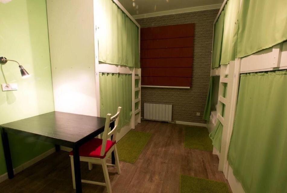 Астана: HOSTEL 1plus1