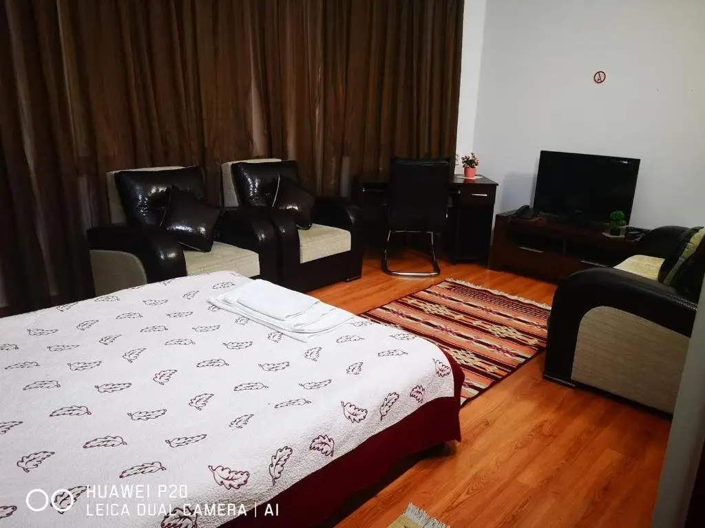 Атырау: Firdaus Guest House