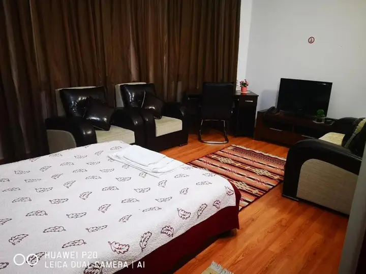 Атырау: Firdaus Guest House
